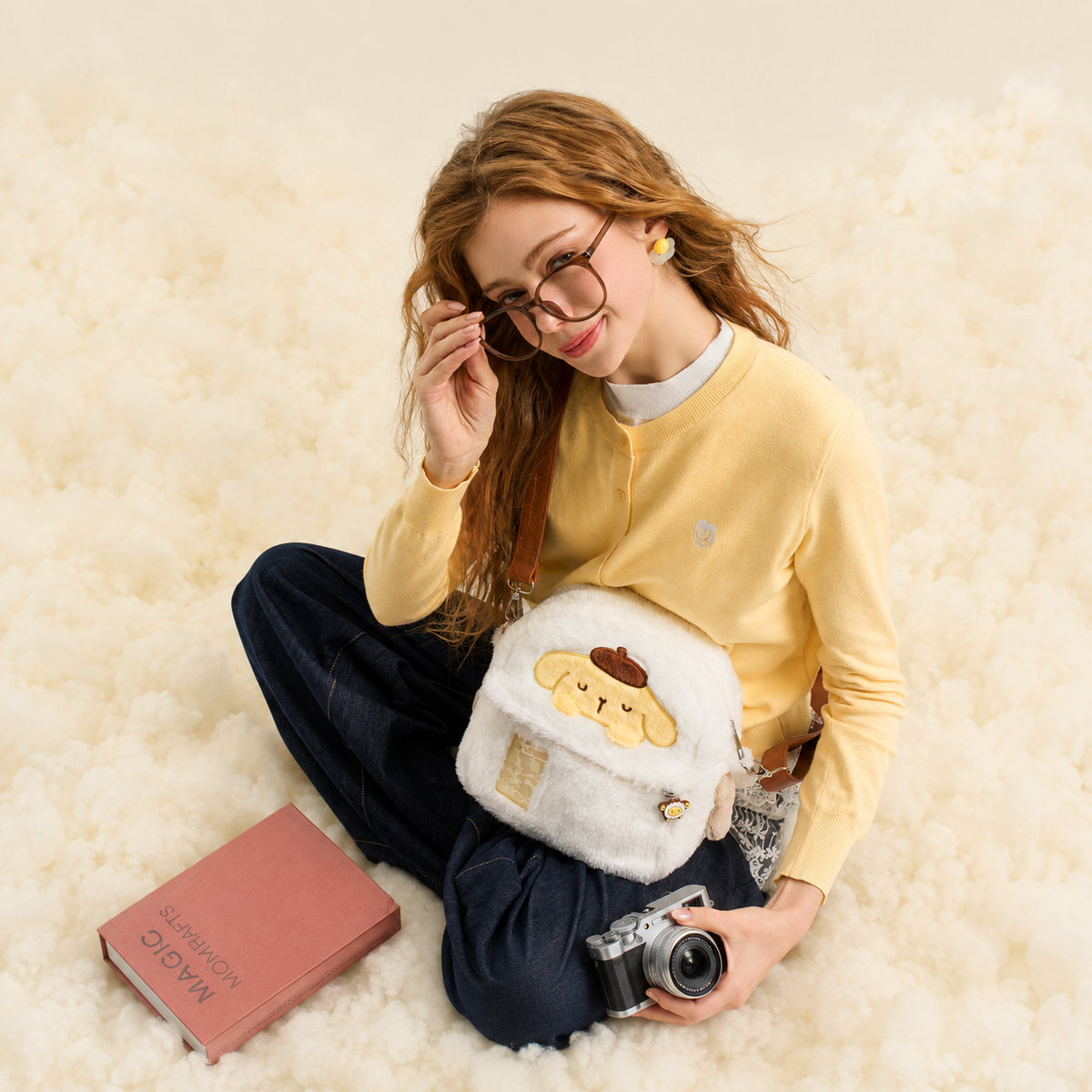 Pompompurin Plush Camera Carrying Bag