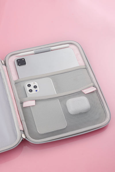 Hello Kitty Shining Silver Heart iPad Sleeve Hello Kitty Shining Silver Heart iPad Sleeve